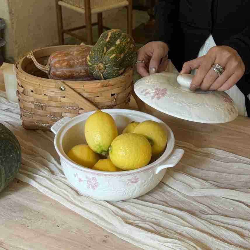 French retro romantic floral double-ear ceramic soup bowl with lid fruit bowl storage bowl household soup pot