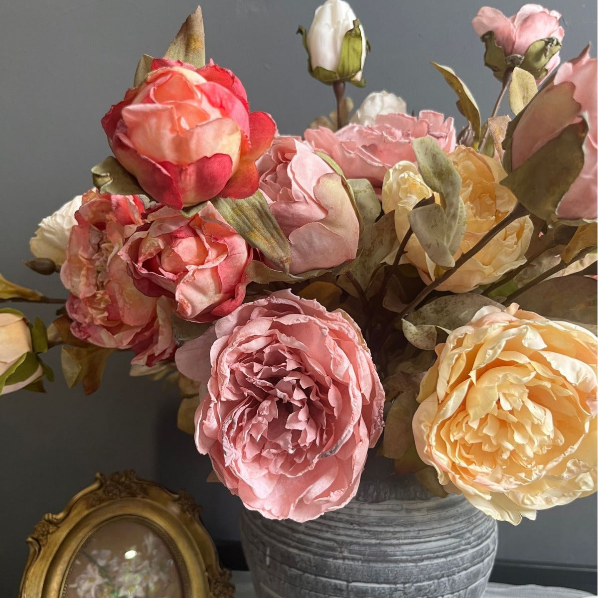 Retro charred edge peony artificial flowers wedding simulated flowers home floral decoration shooting props