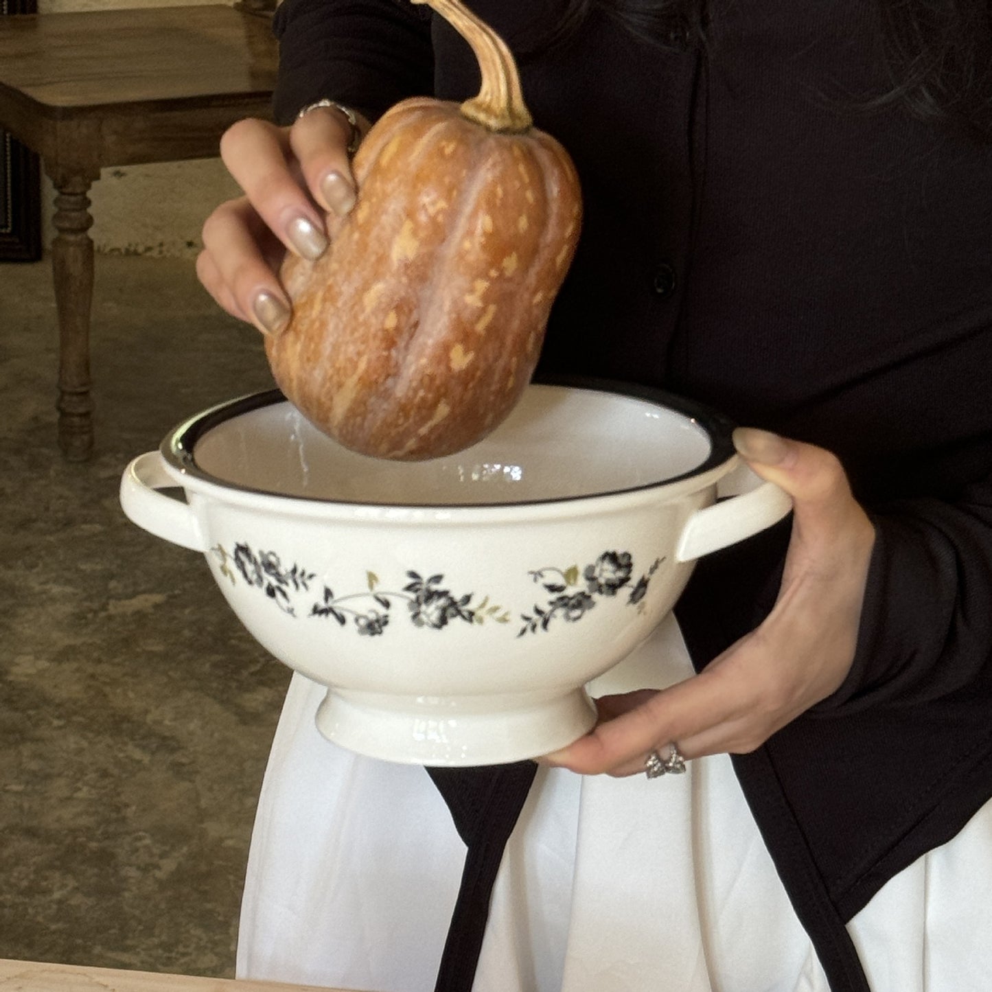 French retro black edges and double ears ceramic soup noodle bowls fruit bowl household tableware