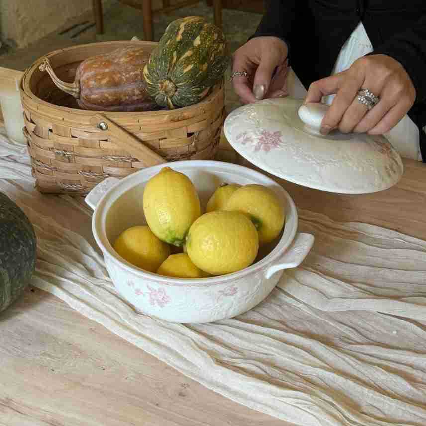 French retro romantic floral double-ear ceramic soup bowl with lid fruit bowl storage bowl household soup pot